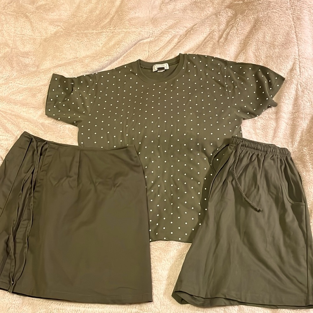 Jennifer Moore (3) pieces khaki green